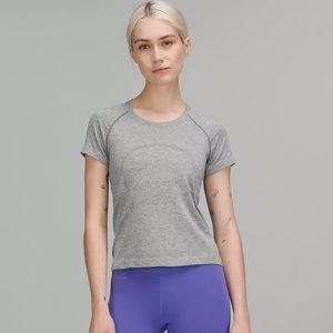 Lululemon Swiftly Tech Short Sleeve Shirt 2.0 Race Length, size 6
